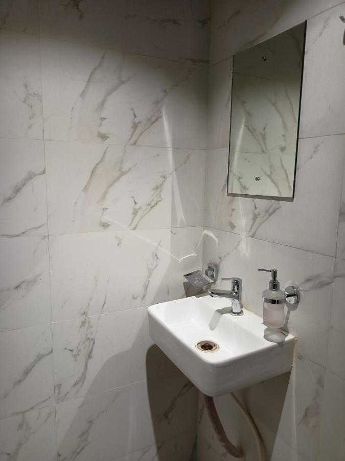 Hotel Palms Residency, Chembur Mumbai Bagian luar foto